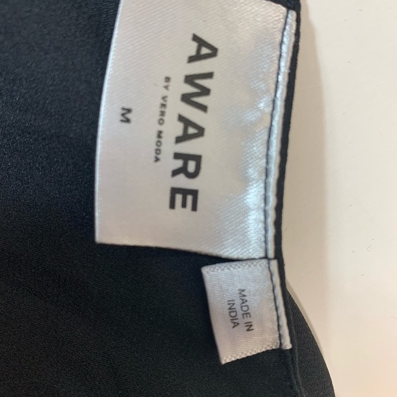 Aware by Vero Moda Black Blouse - Picture 5 of 6